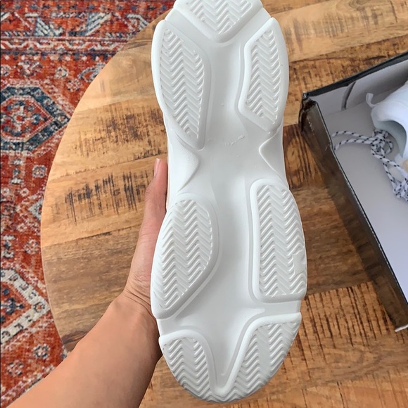 Pretty little things Chunky sneakers - Picture 3 of 6